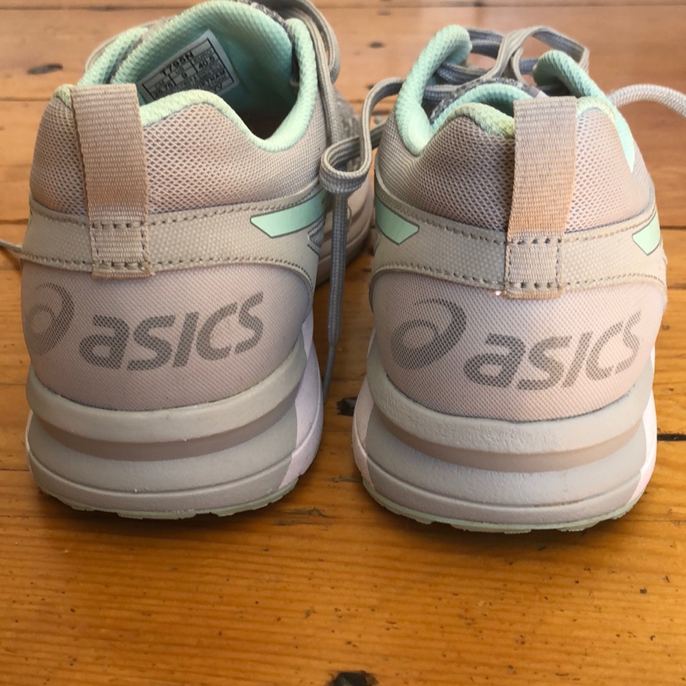 ASICS Sneakers - Picture 6 of 7